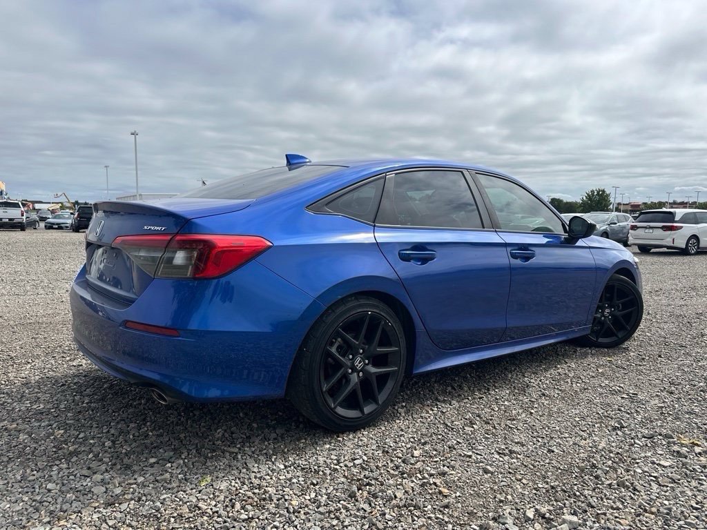 Used 2023 Honda Civic Sport image 10