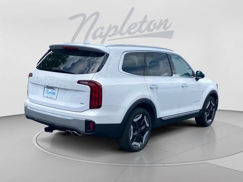 Used 2023 Kia Telluride S w/ S Sunroof Package AWD/4WD image 6
