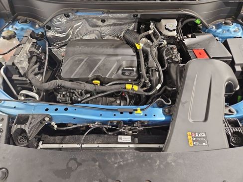 Used 2025 Chevrolet Trax RS w/ Driver Confidence Package image 21