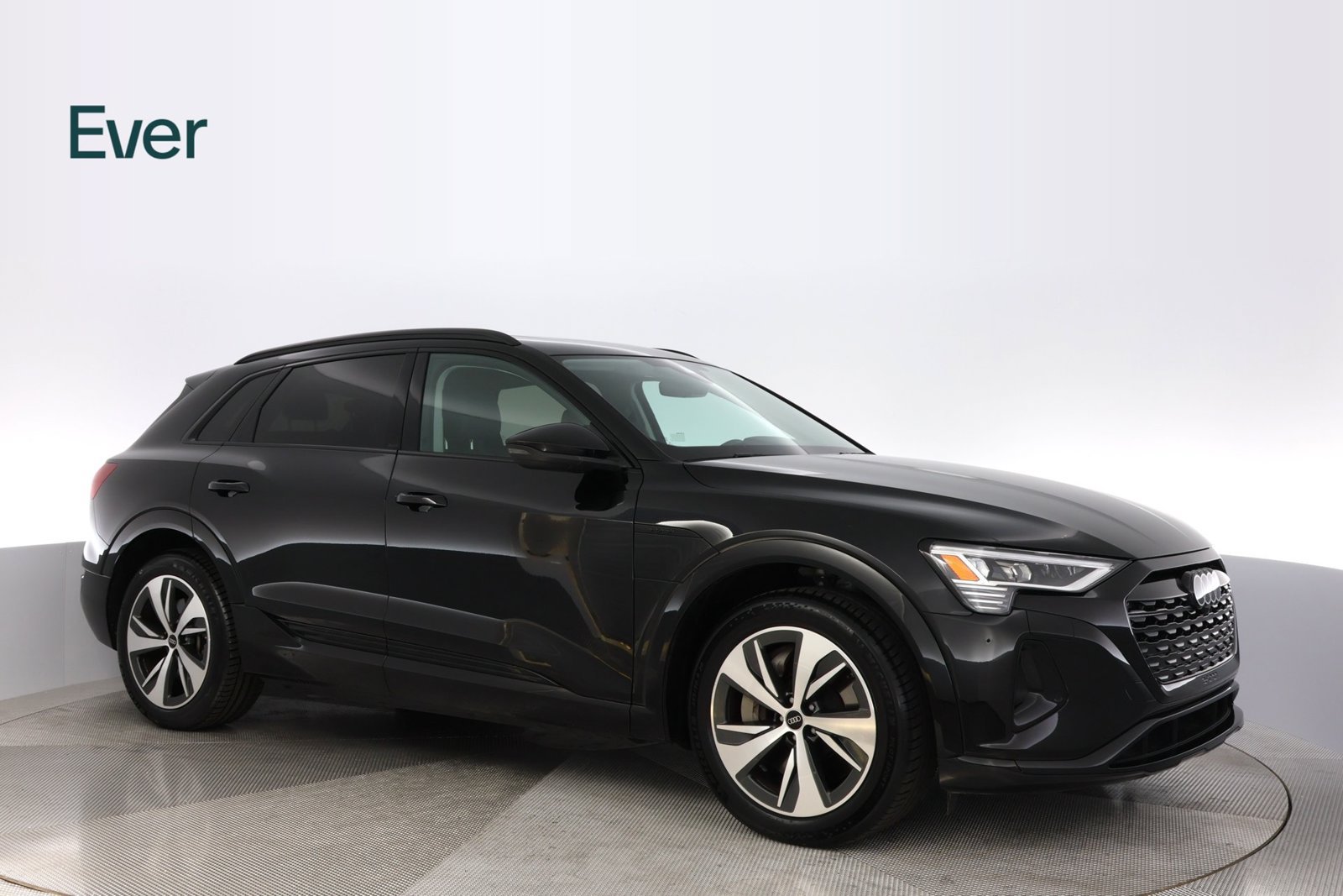Used 2024 Audi Q8 e-tron Premium Plus AWD/4WD image 14