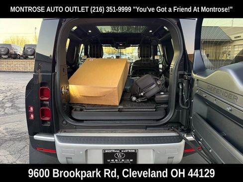 New 2025 Land Rover Defender 90 S image 29