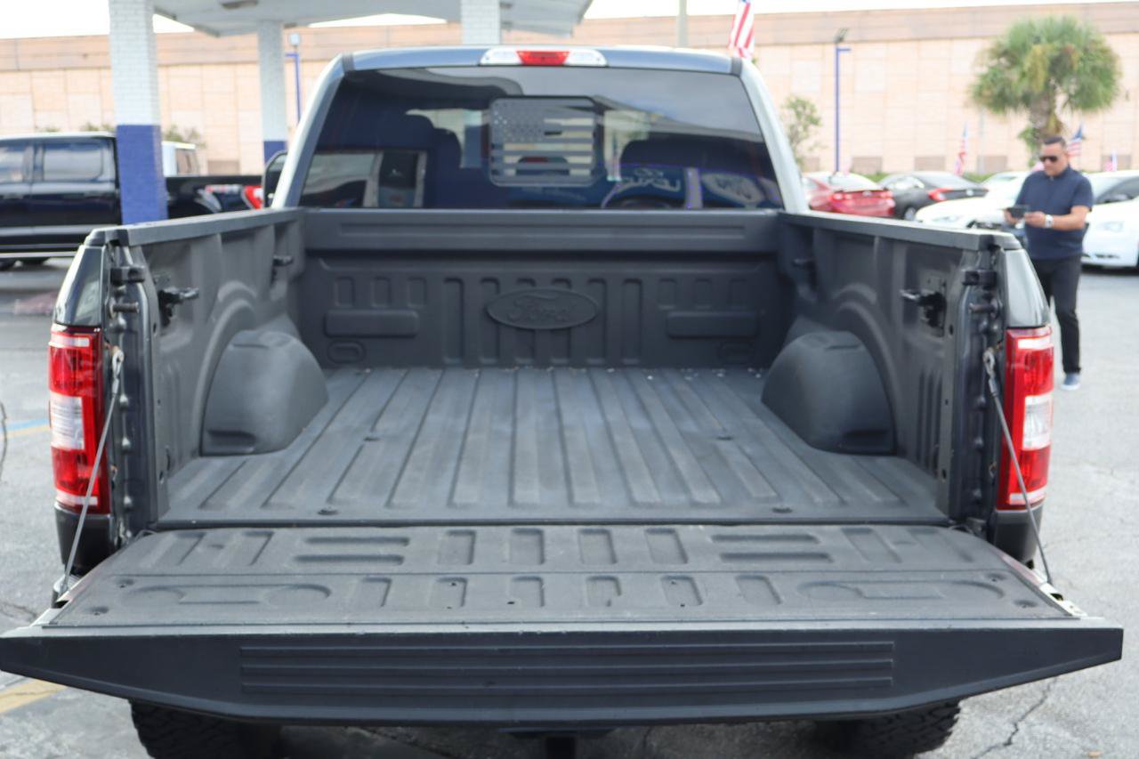 Used 2018 Ford F150 XLT w/ Equipment Group 302A Luxury AWD/4WD image 10