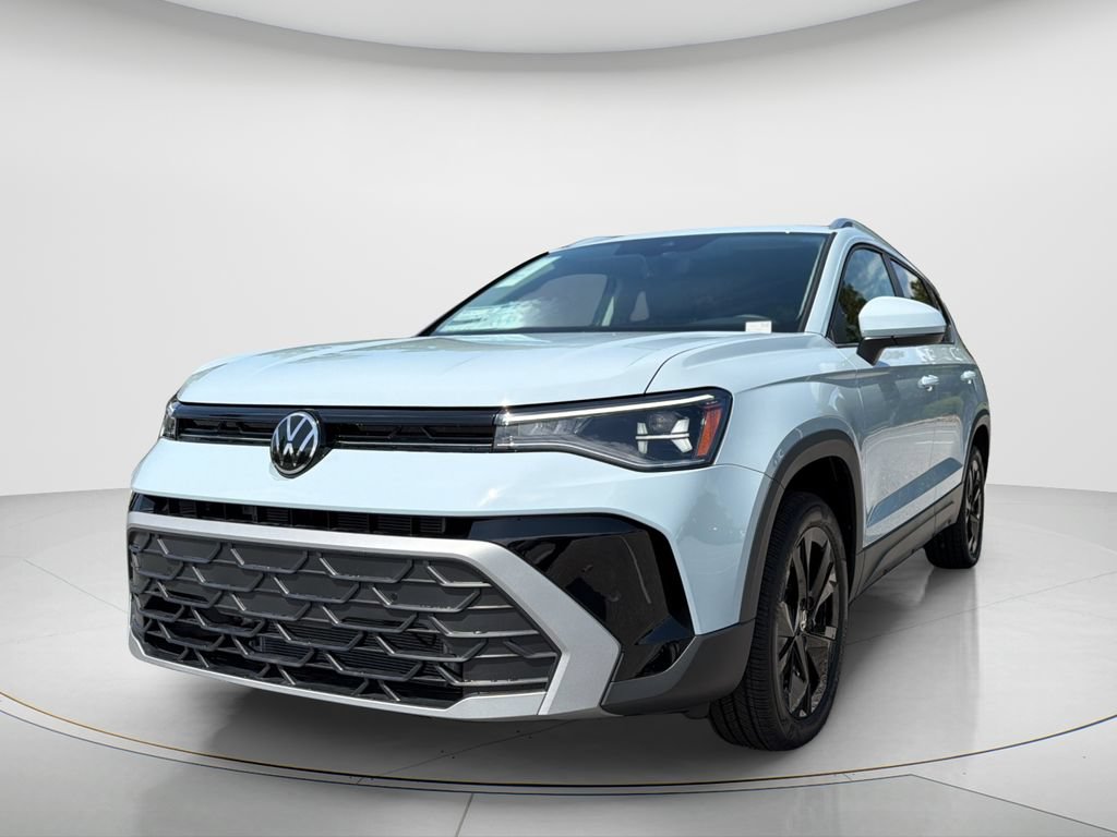 New 2026 Volkswagen Taos SE FWD image 9