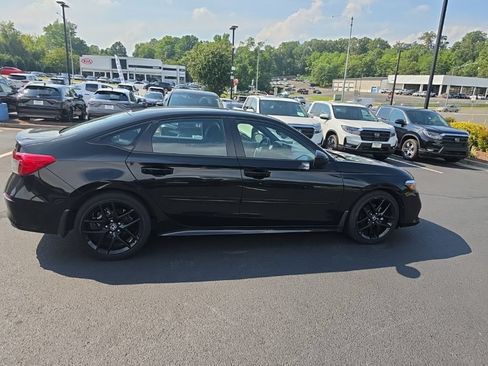 Used 2023 Honda Civic Sport image 7