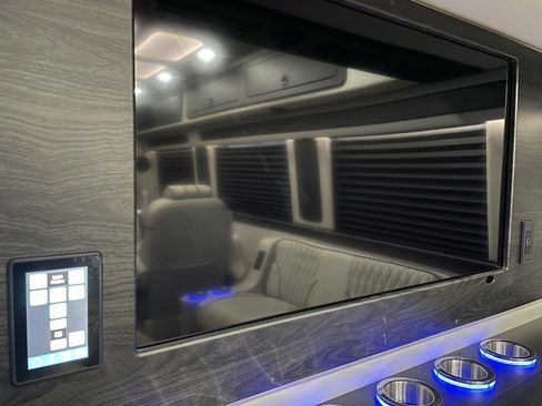 Used 2024 Mercedes-Benz Sprinter 3500 image 41