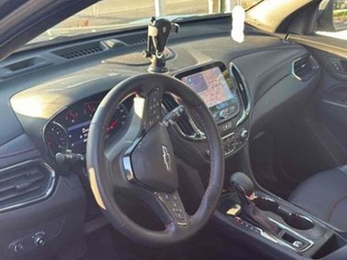 Used 2024 Chevrolet Equinox RS w/ RS Leather Package image 3