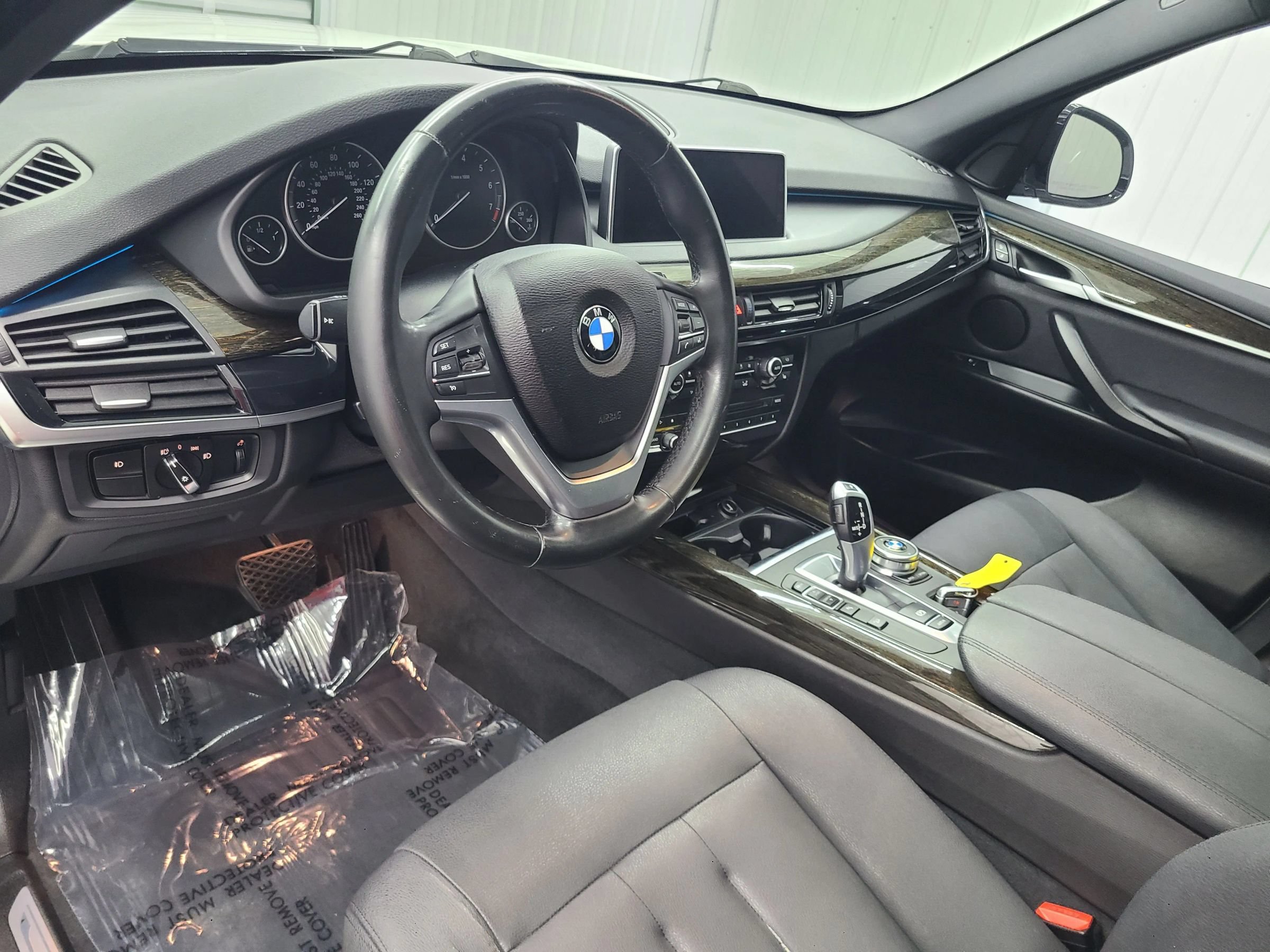 Used 2017 BMW X5 xDrive35i AWD/4WD image 19