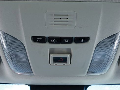 Used 2022 Toyota Corolla LE FWD image 19