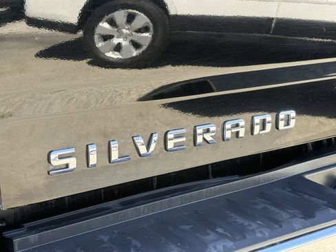 Used 2017 Chevrolet Silverado 1500 LT w/ All Star Edition image 23