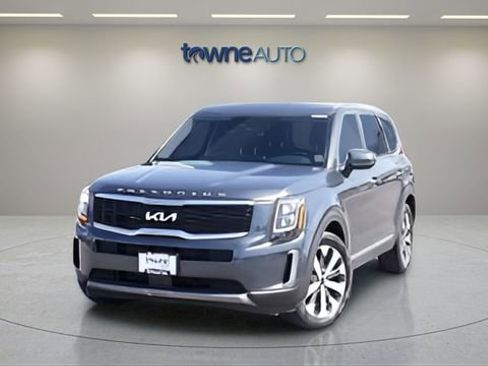 Used 2022 Kia Telluride EX w/ EX Premium Package AWD/4WD image 9