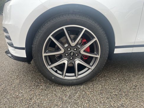 New 2025 Land Rover Range Rover Velar Dynamic SE image 10