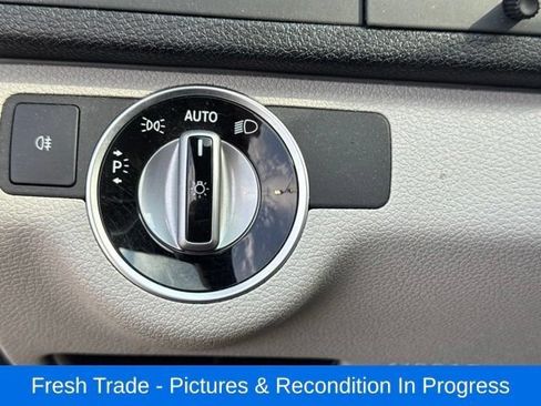 Used 2011 Mercedes-Benz C 300 Sedan image 17