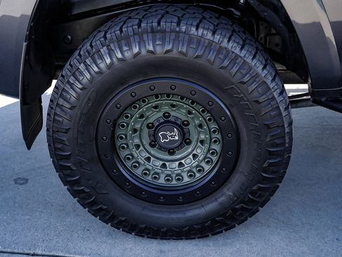 Certified 2023 Toyota 4Runner TRD Off-Road Premium w/ Moonroof Package AWD/4WD image 11