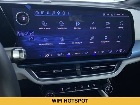 Certified 2024 Chevrolet Equinox EV LT AWD/4WD image 5