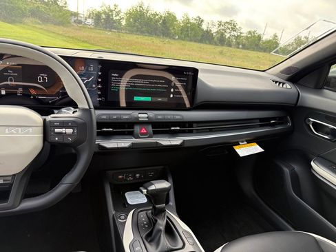 New 2026 Kia K4 GT-Line image 19