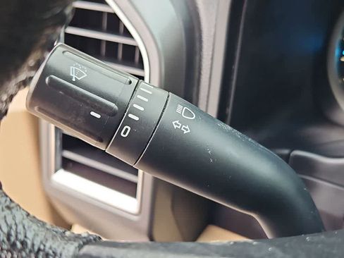 Used 2016 Ford F150 XLT w/ Equipment Group 302A Luxury image 26