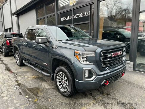 Used 2019 GMC Sierra 1500 AT4 image 1