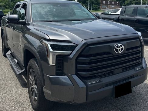 Used 2024 Toyota Tundra SR5 w/ SR5 Convenience Package AWD/4WD image 2