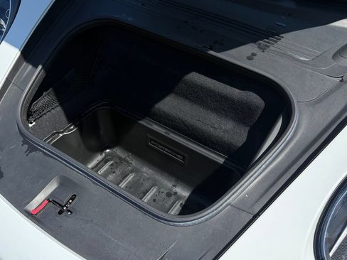 Certified 2021 Porsche 911 Carrera RWD image 29