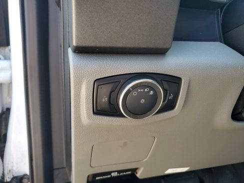 Used 2020 Ford F550 4x4 Crew Cab Super Duty image 18