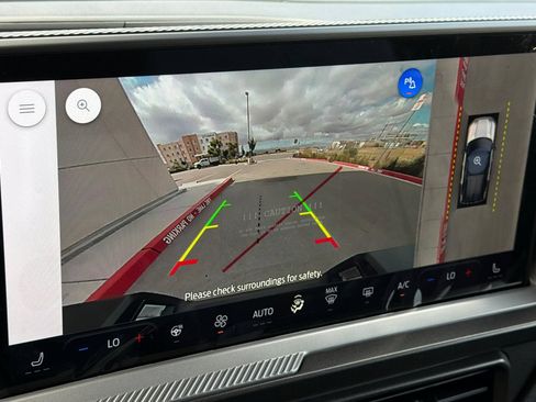 New 2026 Ford Bronco Sport Outer Banks w/ Outer Banks Tech Package+ AWD/4WD image 24