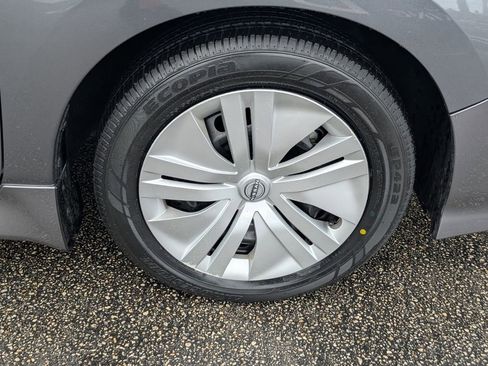 Used 2024 Nissan Leaf S image 19