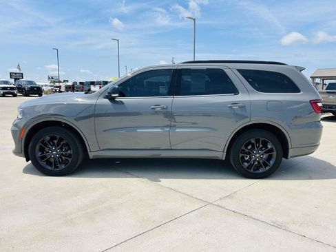 Used 2023 Dodge Durango GT AWD/4WD image 41