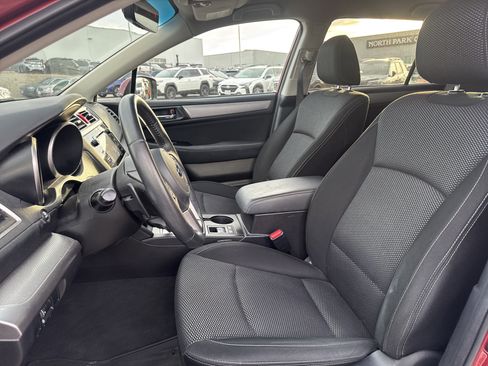 Used 2017 Subaru Outback 2.5i Premium image 23