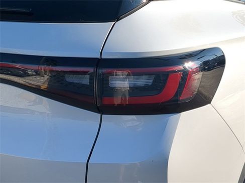 Certified 2023 Volkswagen ID.4 Pro S Plus image 8