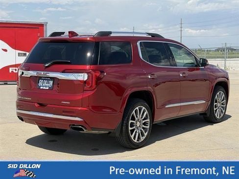 Certified 2023 GMC Acadia Denali w/ Denali Ultimate Package AWD/4WD image 4