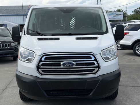 Used 2019 Ford Transit 250 130 Low Roof w/ Exterior Upgrade Package RWD image 3
