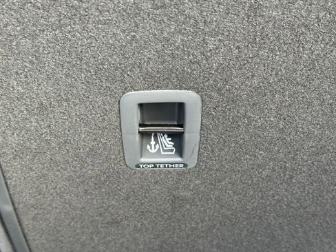 New 2026 Volkswagen Tiguan SE image 19