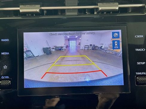 Used 2022 Hyundai Santa Cruz SEL Premium image 25