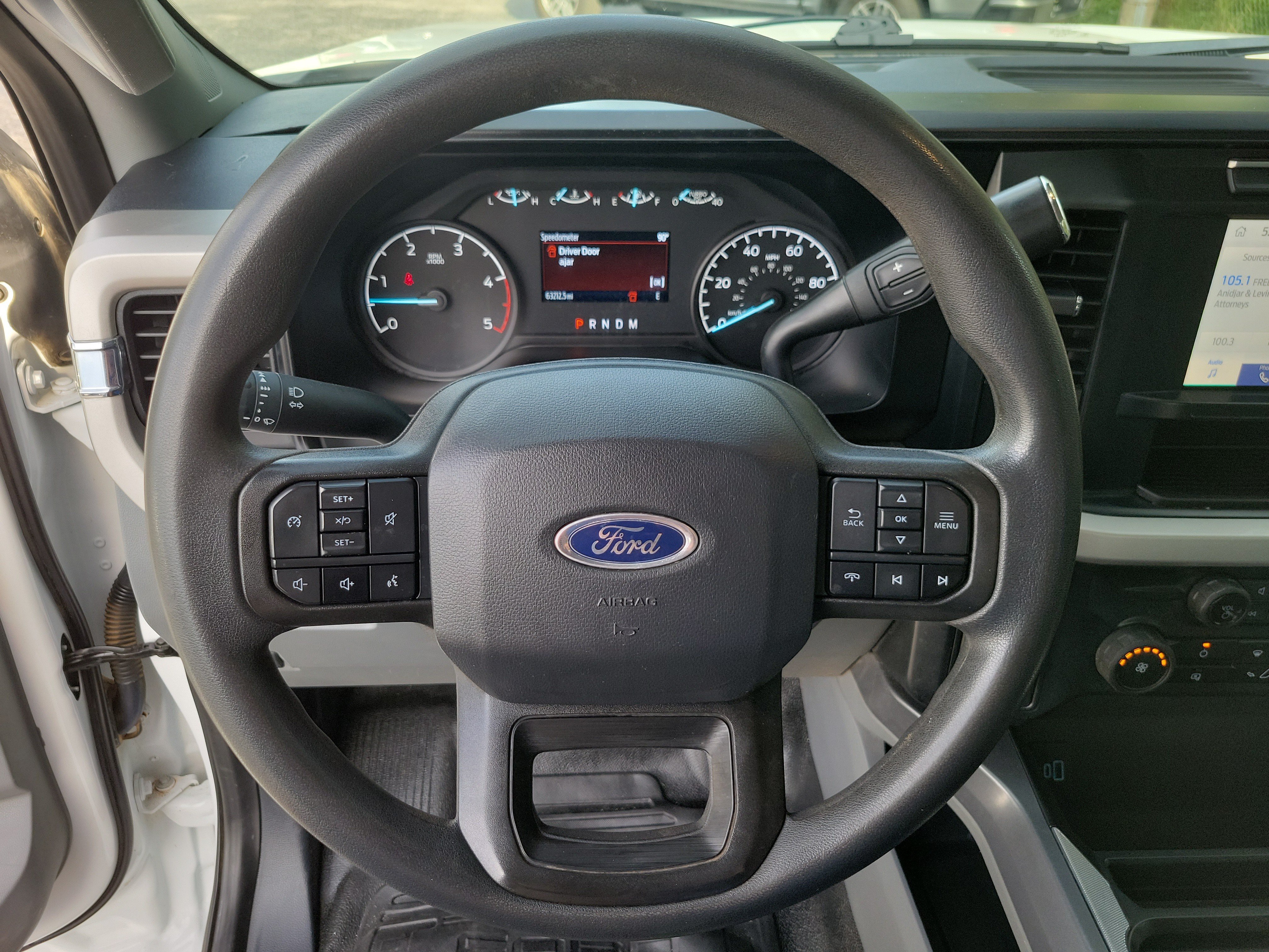 Used 2024 Ford F350 XLT w/ FX4 Off-Road Package AWD/4WD image 28