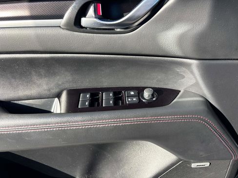 Used 2024 MAZDA CX-5 Carbon Edition image 19