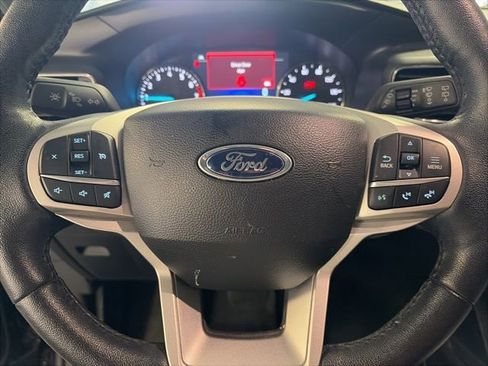 Used 2023 Ford Explorer XLT w/ Equipment Group 202A image 19