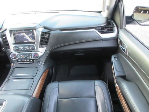 Used 2016 Chevrolet Tahoe LTZ image 19