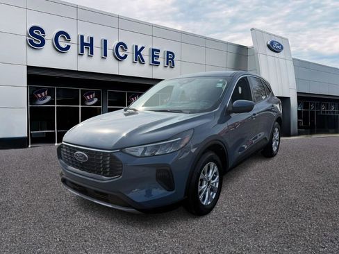 Used 2023 Ford Escape Active w/ Tech Pack #2 image 4