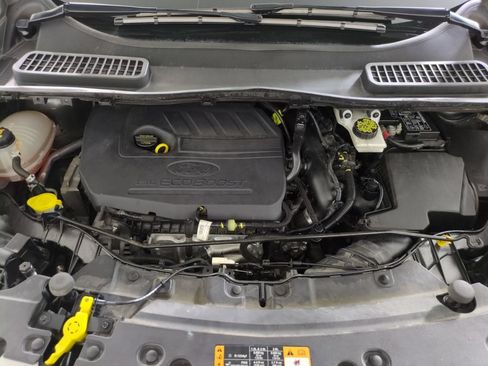 Used 2017 Ford Escape SE FWD image 22