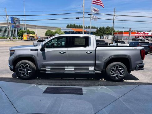 New 2026 GMC Sierra 1500 SLT w/ SLT Premium Plus Package AWD/4WD image 6