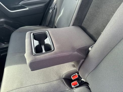 Used 2023 Toyota RAV4 LE image 33
