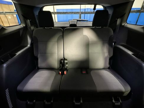 Used 2020 Chevrolet Traverse LS w/ LPO, Floor Liner Package image 35