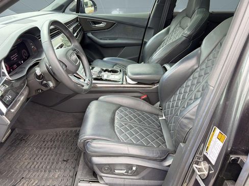 Used 2023 Audi SQ7 Prestige AWD/4WD image 5