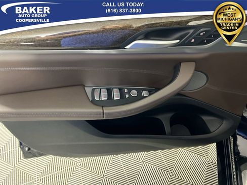 Used 2024 BMW X4 M40i image 23