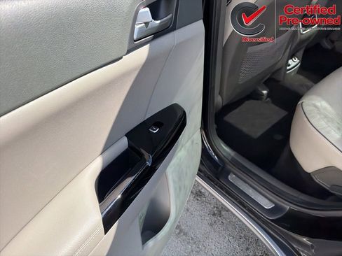 Used 2018 Kia Sportage SX FWD image 38