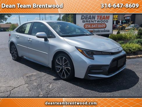 Used 2022 Toyota Corolla SE image 1