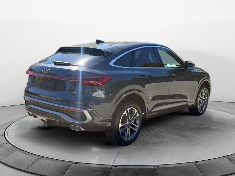 New 2026 Audi Q5 Premium Plus AWD/4WD image 7