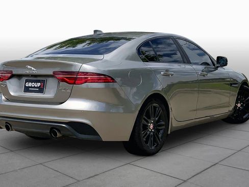 Used 2020 Jaguar XE S RWD image 13