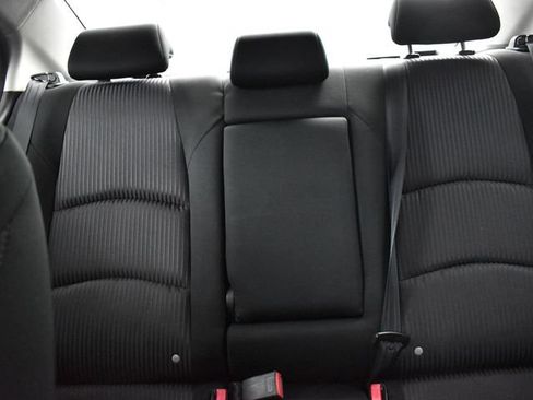 Used 2014 MAZDA MAZDA3 i Touring FWD image 14