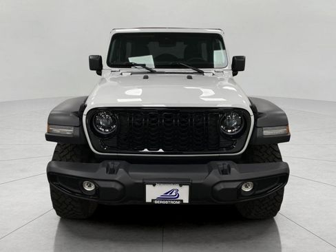 Used 2025 Jeep Wrangler Unlimited Sport AWD/4WD image 11